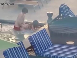 Sexo na piscine