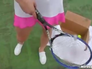 Redhead tennis babe takes revenge on her boyfriend