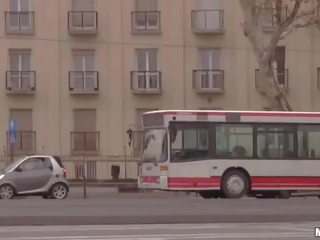 Kjønn i den offentlig buss video