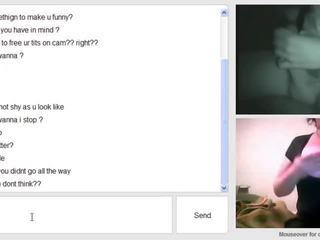 Kamerka internetowa nastolatka pokaz duży cycki i cipka