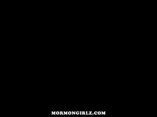 Mormongirlz-barely legale giovanissima sesso a quattro