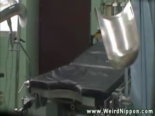 Asian babe gets her pussy pounded by her doctor