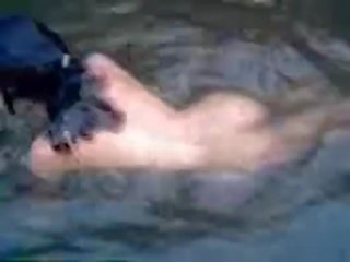 Panas dan berpayu dara besar amatur remaja babe berenang telanjang dalam yang sungai - fuckmehard.club