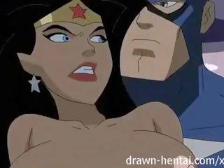 Super herojus hentai - stebėtis moteris prieš kapitonas amerika