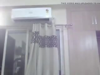 Indian Hot Aunty bathing sexy