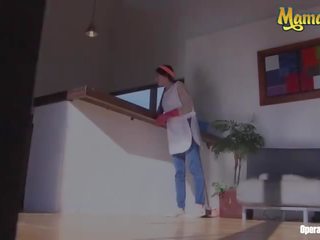 Mamacitaz - slutty kolumbijčan slúžka fucks zákazník pre viac peniaze