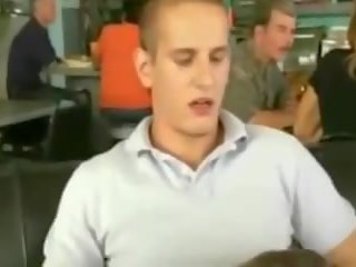 Pincérnő interrupts étterem nyilvános leszopás