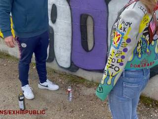 Réel amateur fille a sexe en publique avec une tagger il smuc sur moi