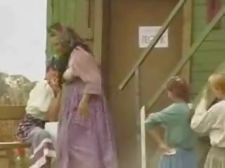 Mature Women Fucking In The Country